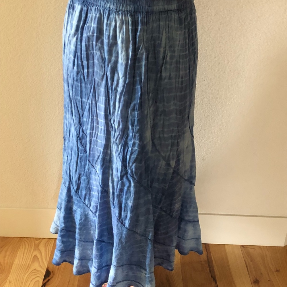 Thrifted Ankle length blue skirt